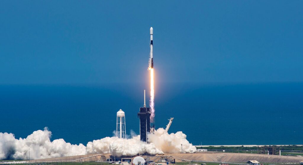 Thumbnail for SpaceX Falcon 9 Block 5 | CAS500-2 & Others Launch